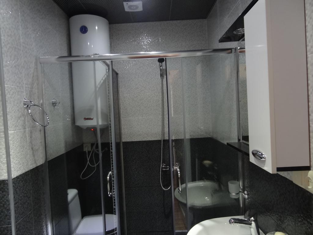 Apartment On Khimshiashvili Μπατούμι Εξωτερικό φωτογραφία