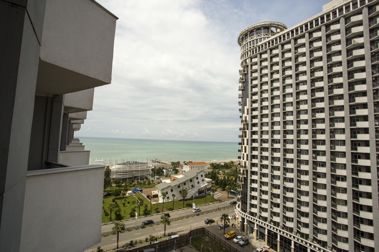 Apartment On Khimshiashvili Μπατούμι Εξωτερικό φωτογραφία